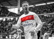 开云体育在线-绿茵场与硬木地板的交响，当西甲德比遇上灰熊的森林征服