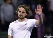 开云体育登录-英国网球队鏖战美国网球队，西西帕斯关键制胜的简单介绍