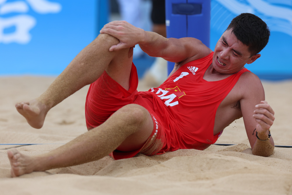 菲律宾男篮力克加拿大男篮,保罗三分雨点燃全场 菲律宾男篮力克加拿大男篮,保罗三分雨点燃全场