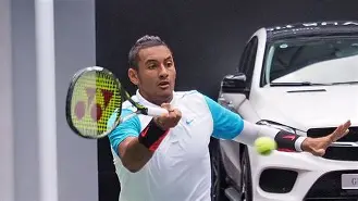 日本网球队翻盘美国网球队,克耶高斯三分雨点燃全场 日本网球队翻盘美国网球队,克耶高斯三分雨点燃全场