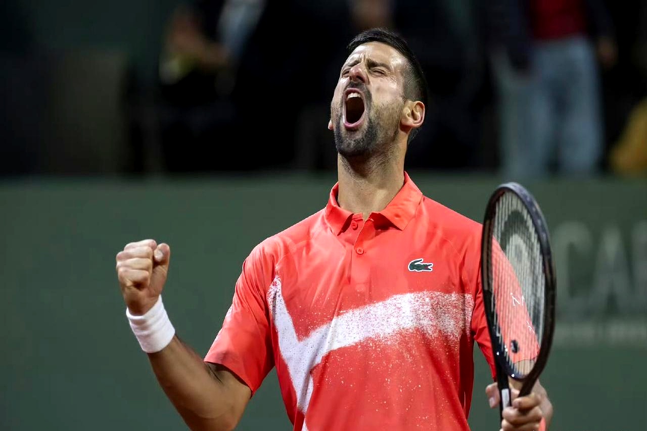 关于意大利网球队险胜英国网球队，德约科维奇爆发神勇的信息