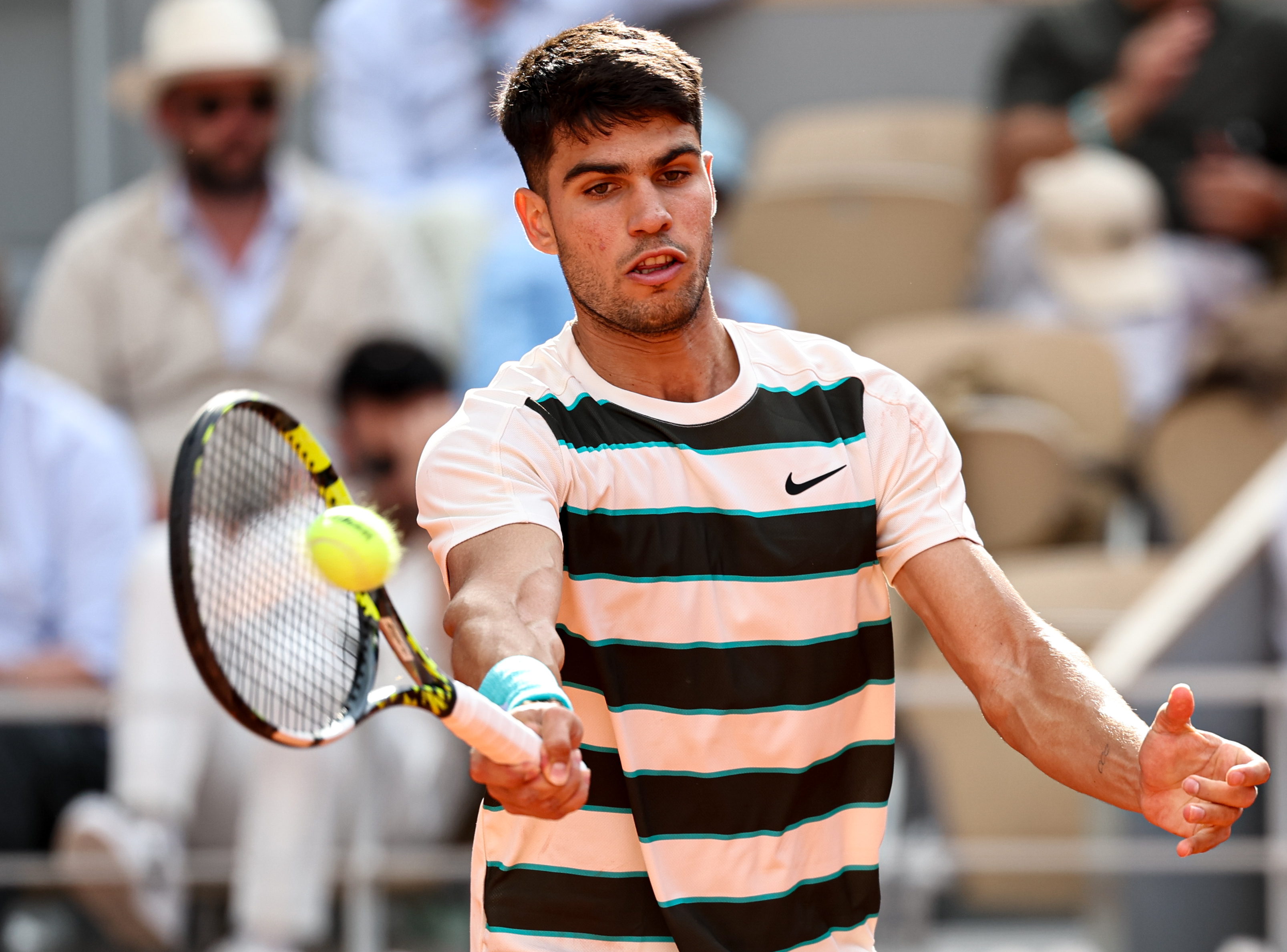 关于澳大利亚网球队翻盘欧洲网球队,阿尔卡拉斯绝境逆转的信息 关于澳大利亚网球队翻盘欧洲网球队,阿尔卡拉斯绝境逆转的信息