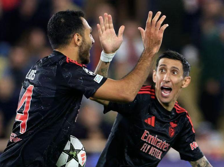 欧预赛焦点对决即将上演,球迷摩拳擦掌的简单介绍 欧预赛焦点对决即将上演,球迷摩拳擦掌的简单介绍