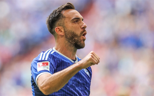 沙尔克04球员爆发集体冲突,主帅急忙稳定士气的简单介绍 沙尔克04球员爆发集体冲突,主帅急忙稳定士气的简单介绍