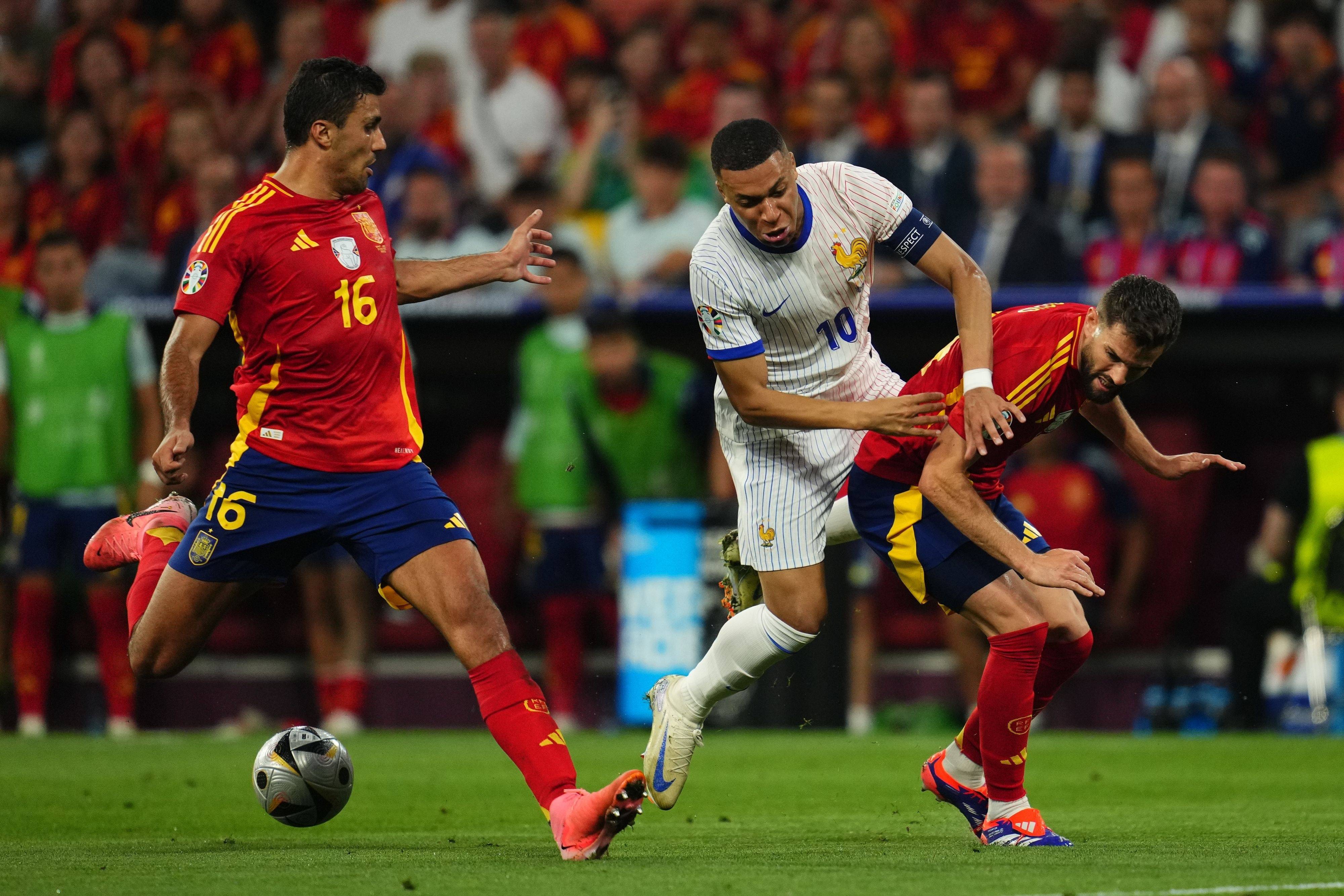 关于乌克兰翻盘法国，姆巴佩扛起全队的信息