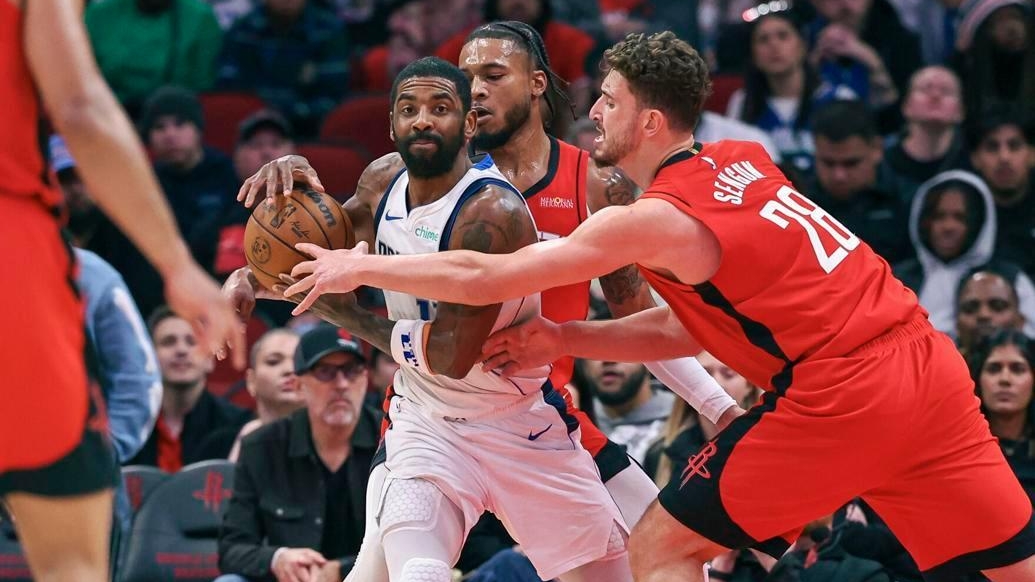 包含独行侠鏖战76人，易建联带队取胜的词条