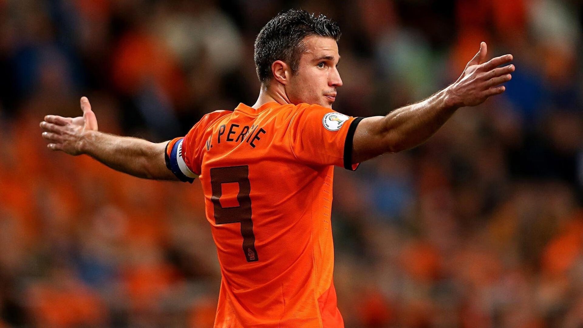 北欧寒夜奇迹，巴尔韦德关键制胜，曼城险胜芬兰黑马