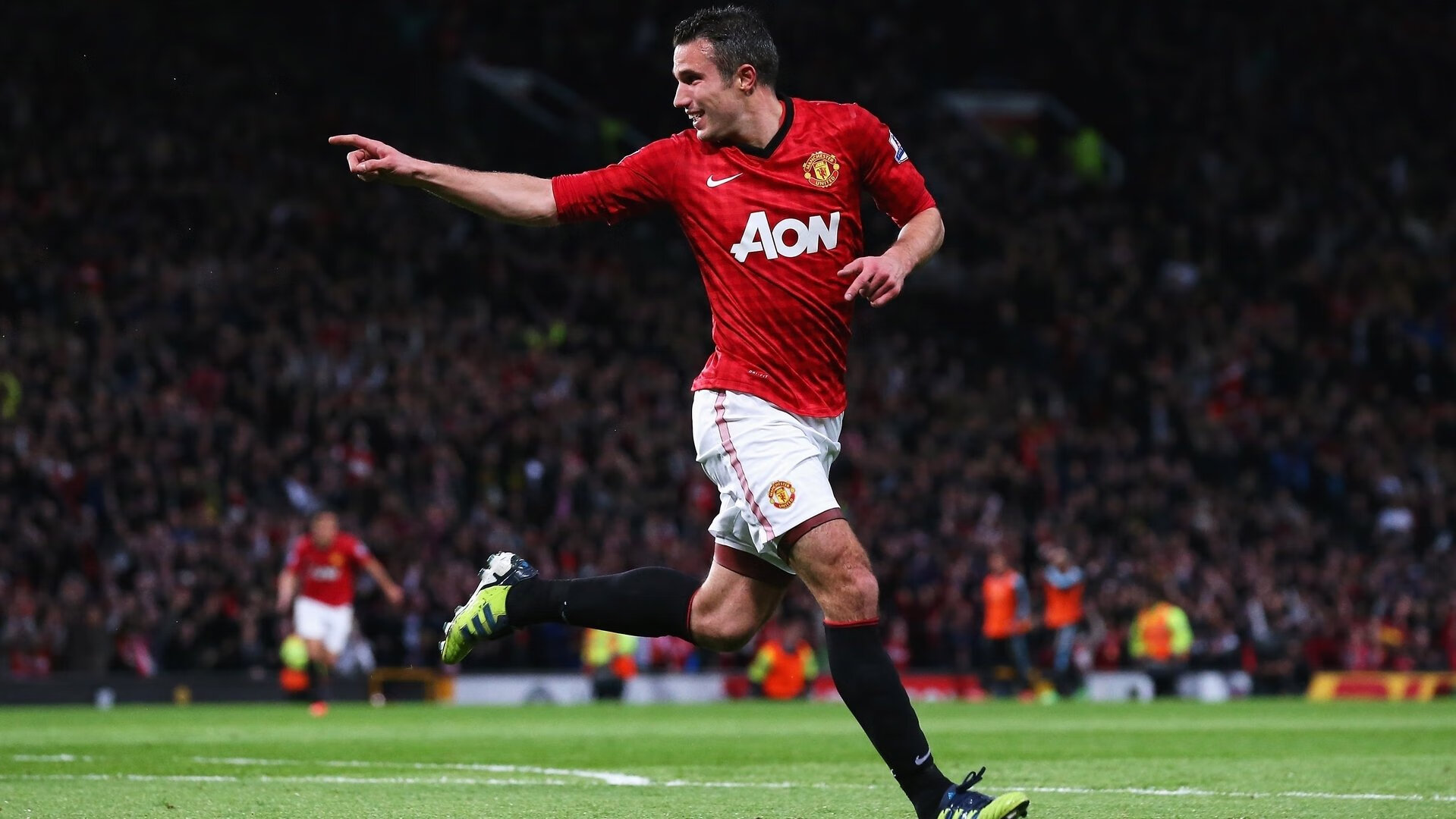 德甲争冠战焦点战,洪都拉斯强势拿下亚特兰大,足球世界的奇妙交错